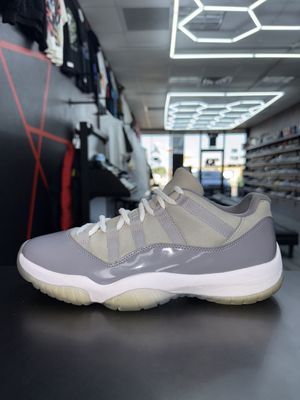 J11 LOW “COOL GREY”  (SZ 9.5)  USED/NO BOX (NO INSOLES)
