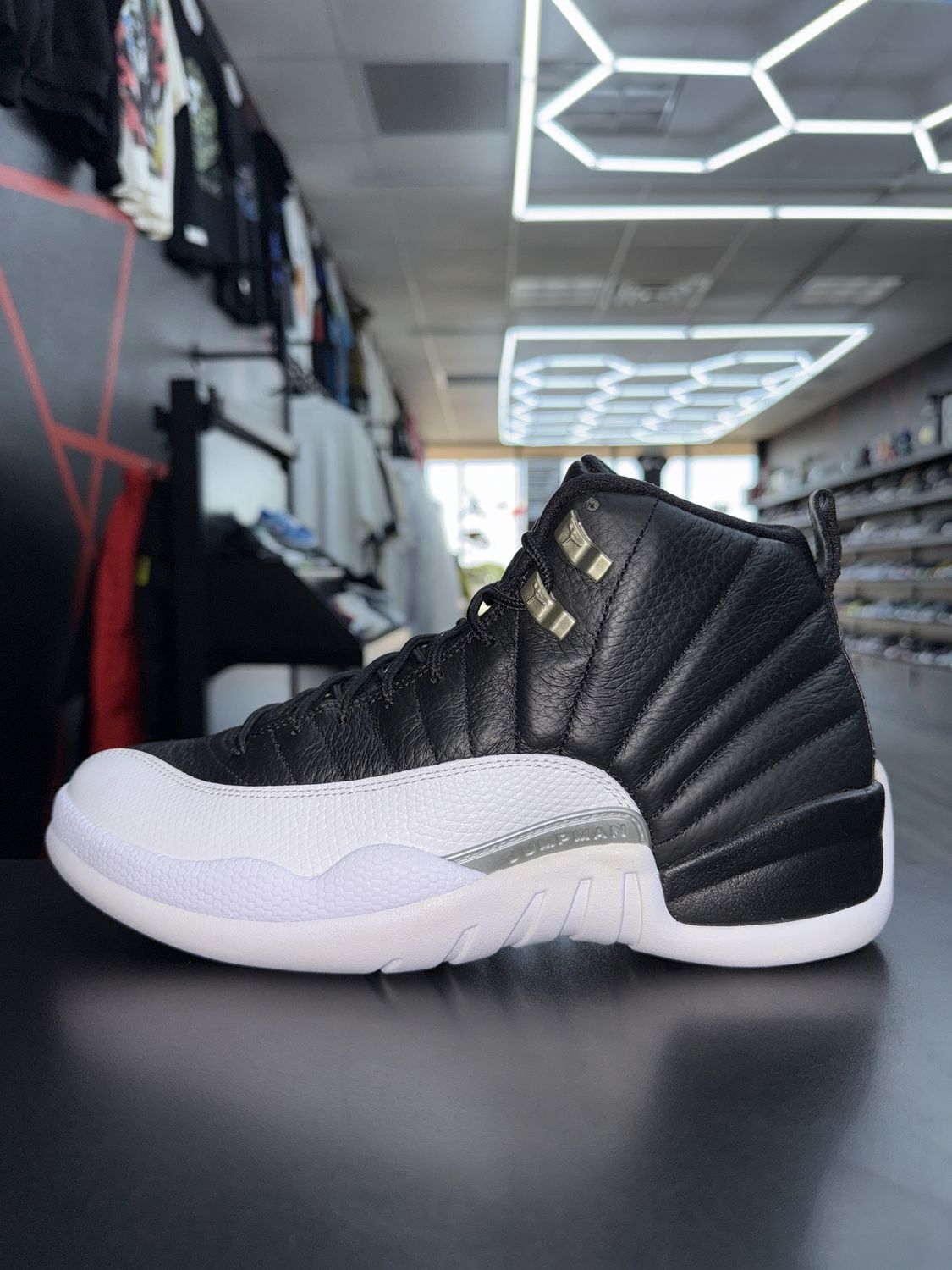J12 “PLAYOFF”  (SZ 9)  NEW/OG ALL