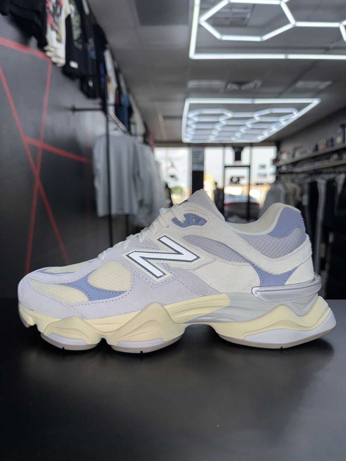 NEW BALANCE “PEARL GREY LINEN”  (SZ 8.5w 7m) NEW/OG ALL