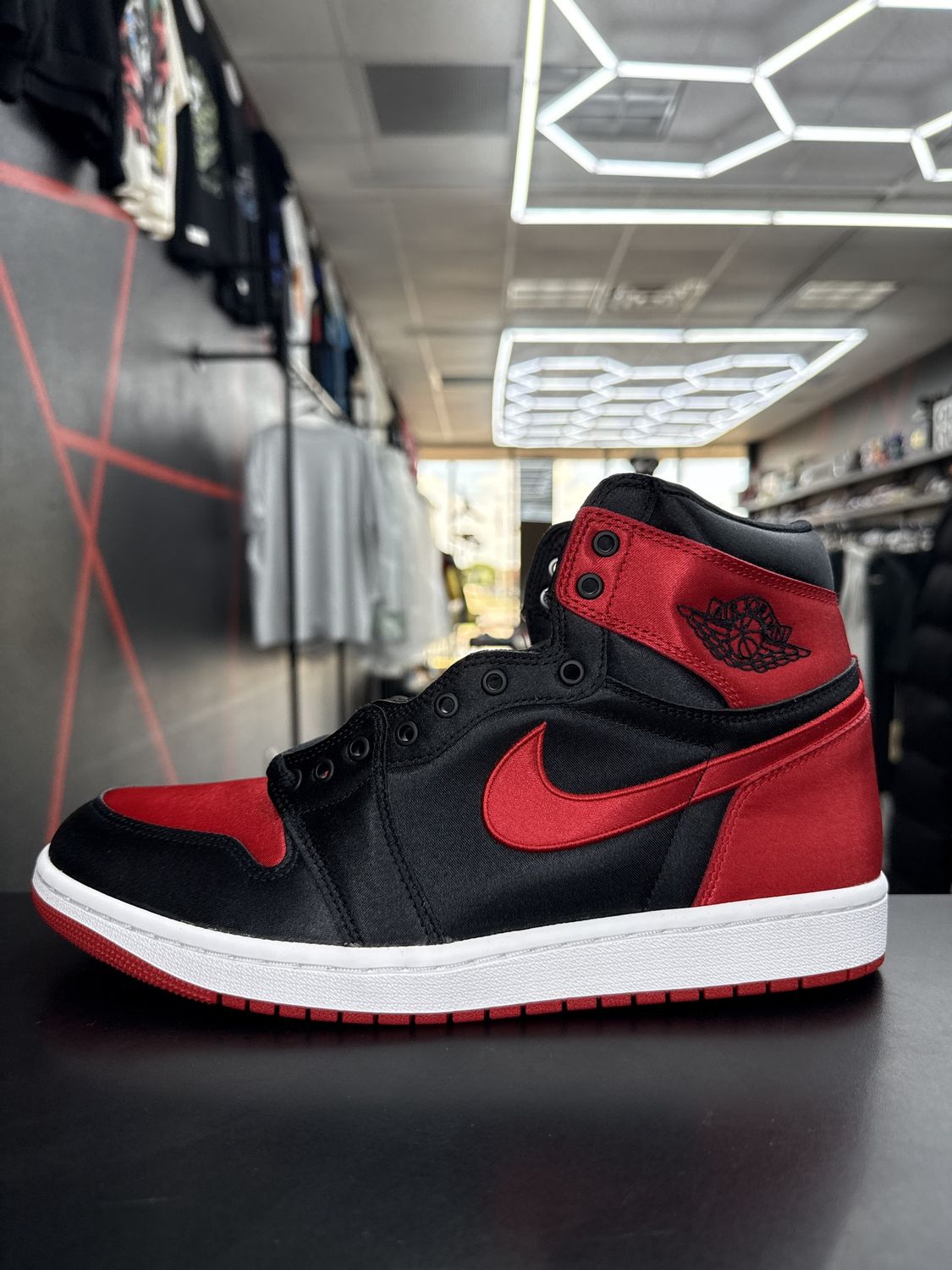 J1 “SATIN BRED”  (SZ 11.5w 10m)  NEW/OG ALL