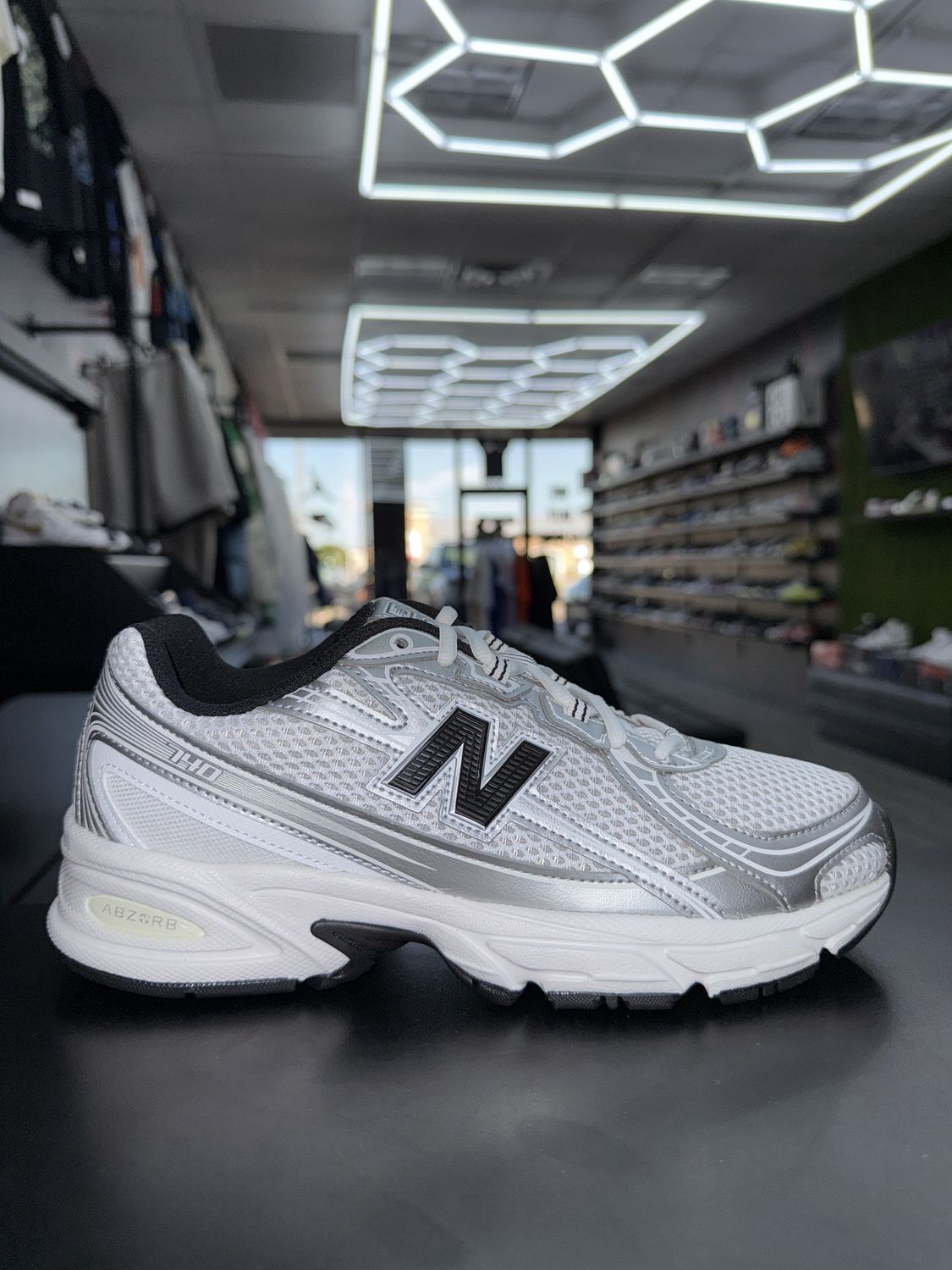 NEW BALANCE 740 “GREY/BLK”  (SZ 7)  NEW/OG ALL