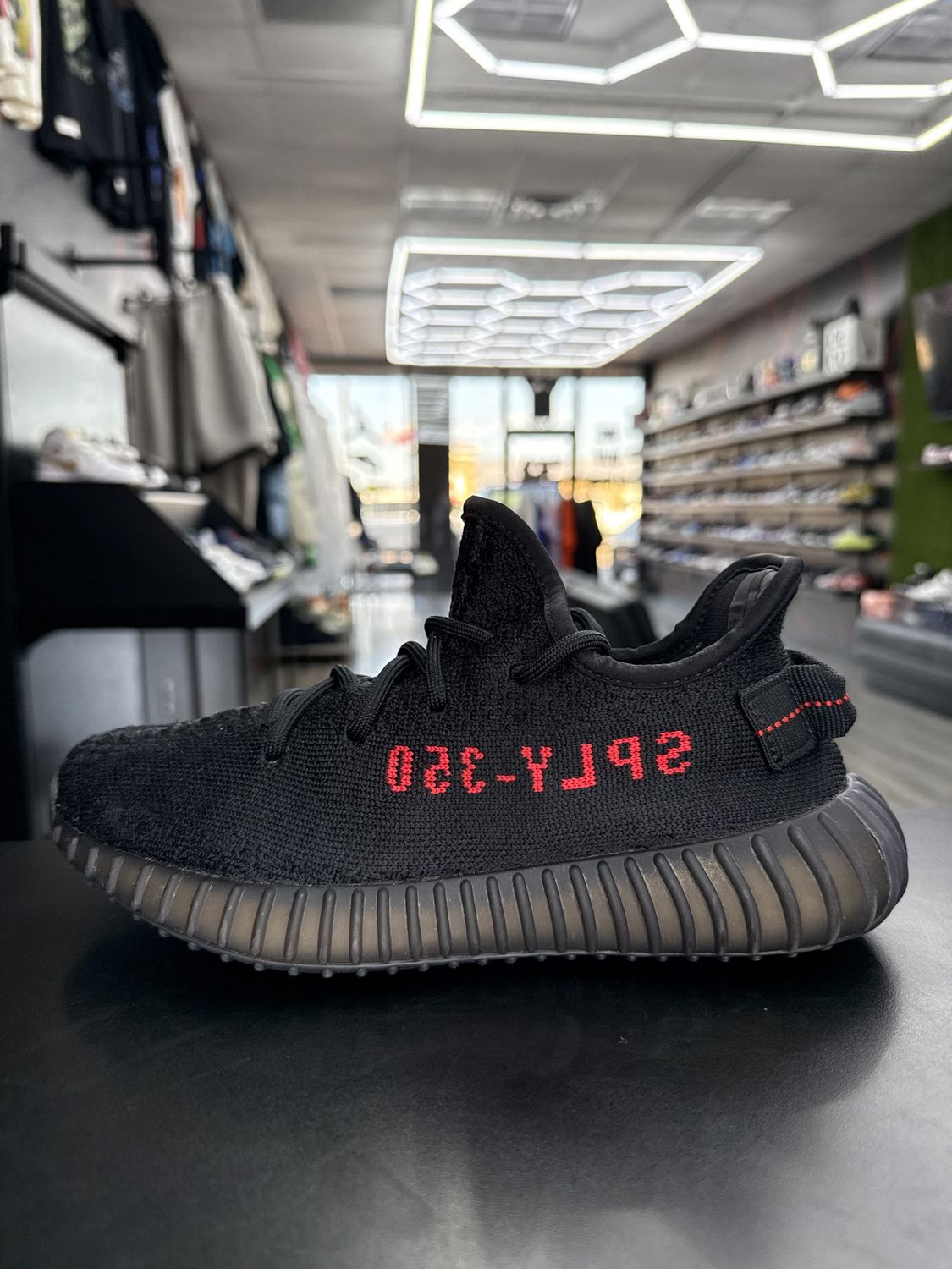 YZY 350 V2 “BRED”  (SZ 4.5)  USED/OG ALL
