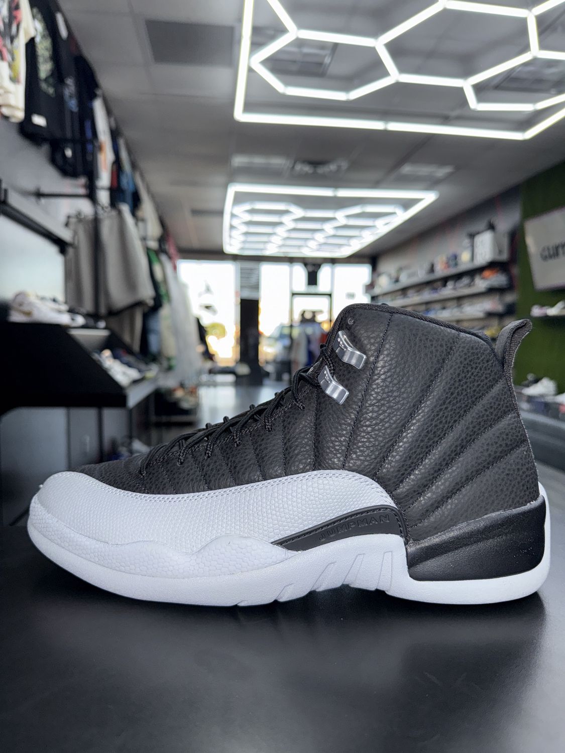 J12 “BARON”  (SZ 10)  USED/OG ALL