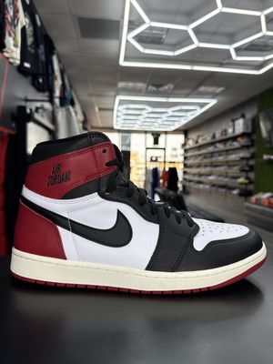 J1 “BLK TOE” (SZ 12)  USED/OG BOX