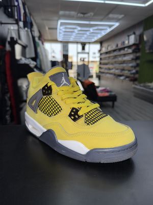J4 “LIGHTNING”  (SZ 5y)  USED/OG BOX (DAMAGED BOX)