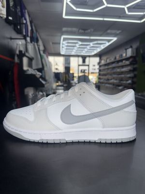 NIKE DUNK “SUMMIT WHT GREY”  (SZ 10.5)   NEW/OG ALL