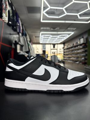 NIKE DUNK “PANDA”  (SZ 11)  NEW/OG ALL