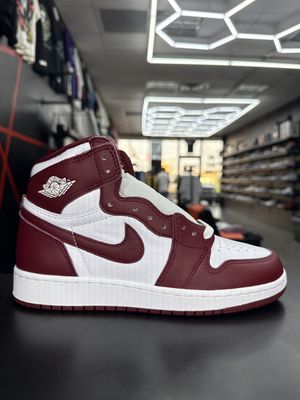 J1 “TEAM RED” (SZ 5y)  NEW/OG ALL