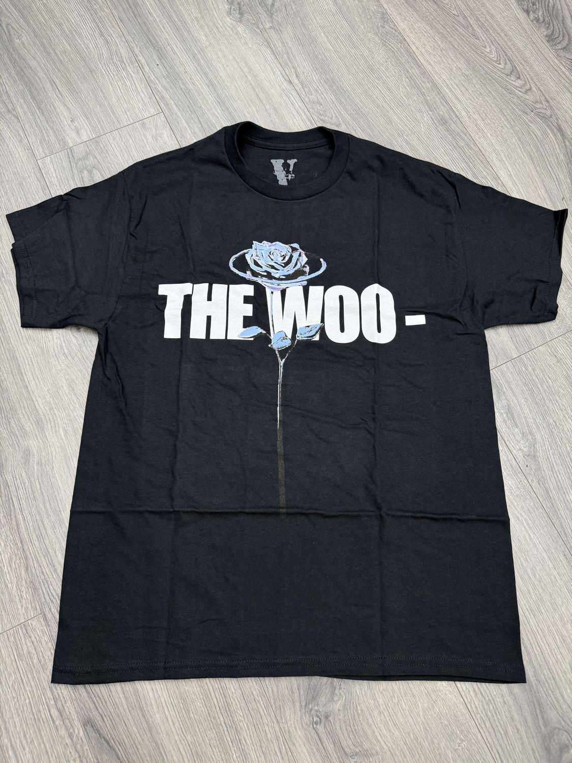 VLONE x POP SMOKE TEE “WOO/BLK”  (LARGE) NEW