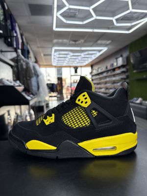 J4 “YLW THUNDER”  (SZ 7Y)  USED/OG ALL