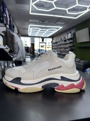 BALENCIAGA TRIPLE S “CREAM/RED”  (SZ 12)  USED/OG BOX