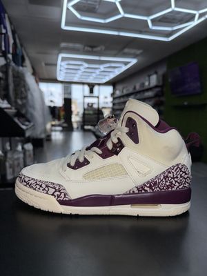 JORDAN SPIKE LEE “MAROON”  (SZ 5.5y)  USED/NO BOX
