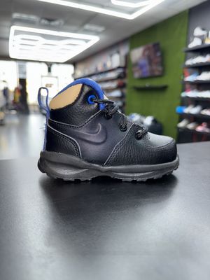NIKE HI “BLK/BLUE”  (SZ 6c)  USED/NO BOX