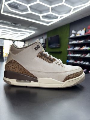 J3 “PALOMINO”  (SZ 9.5)  USED/NO BOX