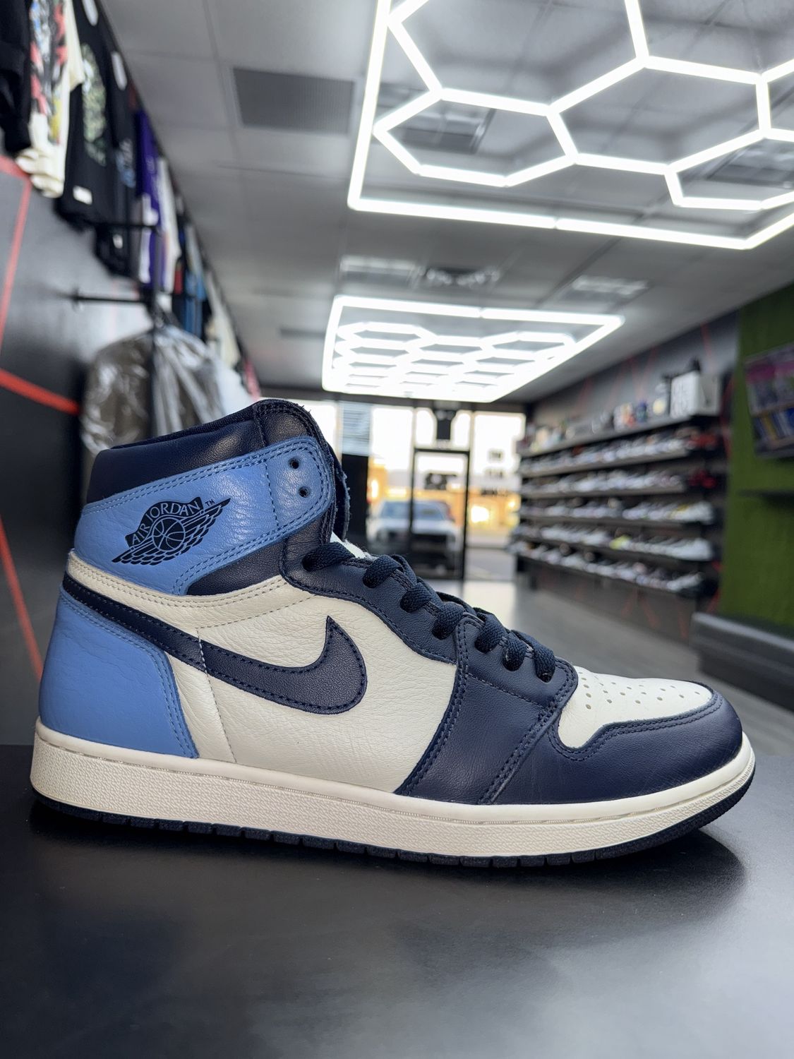 J1 “OBSIDIAN”  (SZ 11.5)  USED/OG ALL