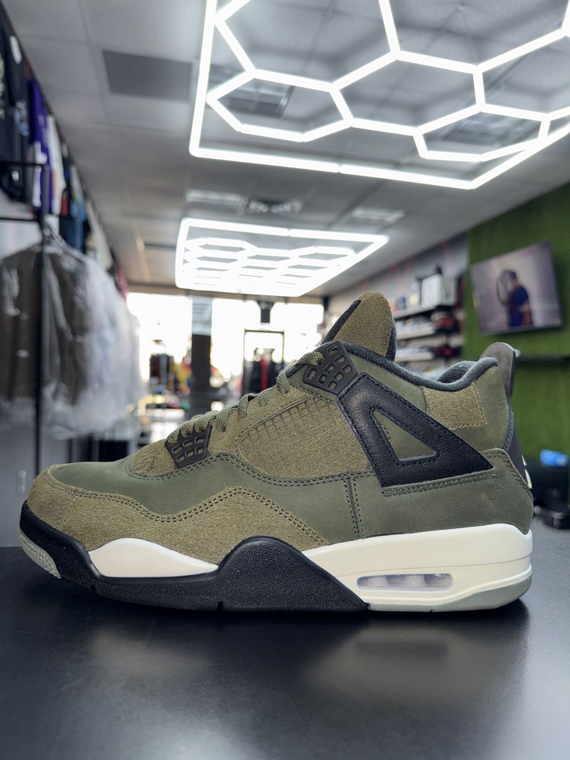 J4 “CRAFT OLIVE”  (SZ 10)  USED/OG ALL