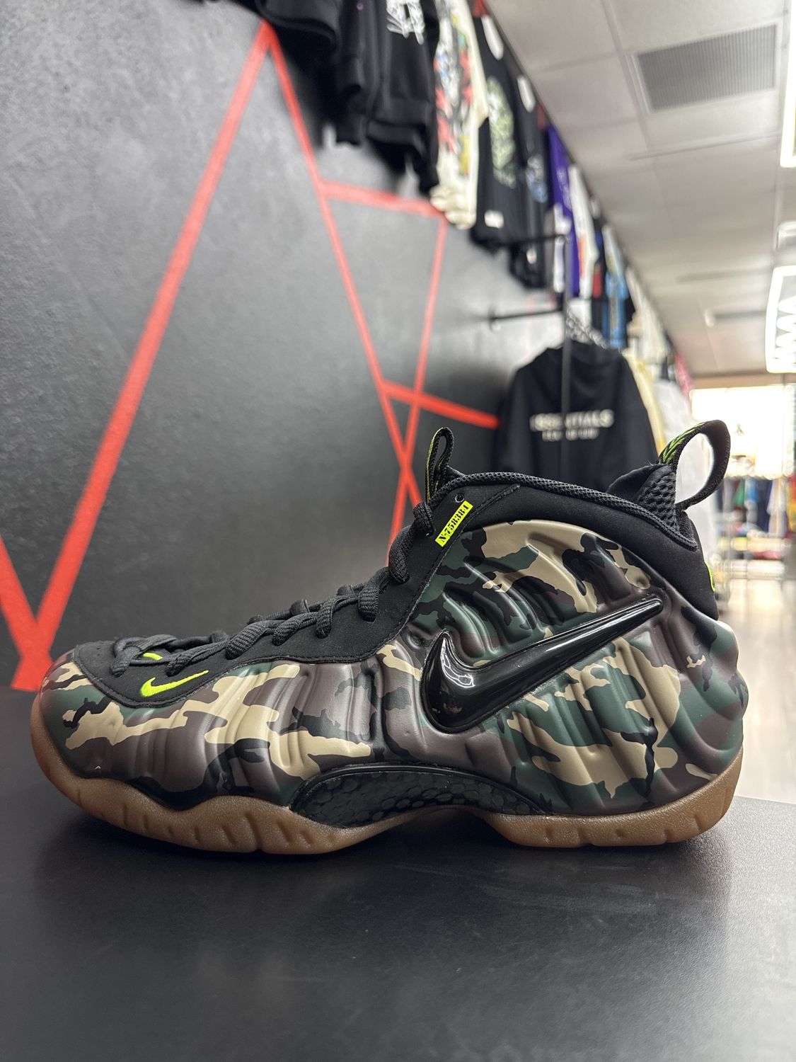 NIKE FOAMPOSITE “ARMY CAMO”  (SZ 8.5)  USED/OG ALL