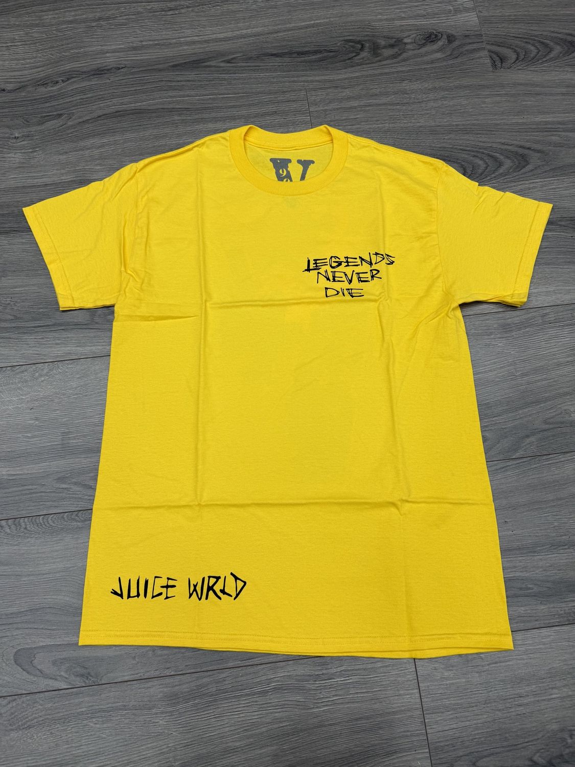 VLONE x JUICE WRLD TEE “INFERNO/YLW”  (SMALL)  NEW
