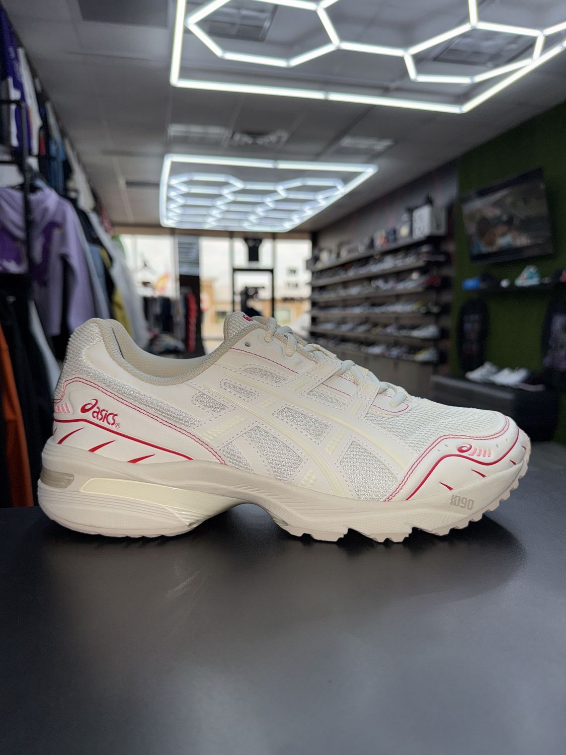 ASICS GEL-1090 “BIRCH”  (SZ 10)  NEW/OG ALL