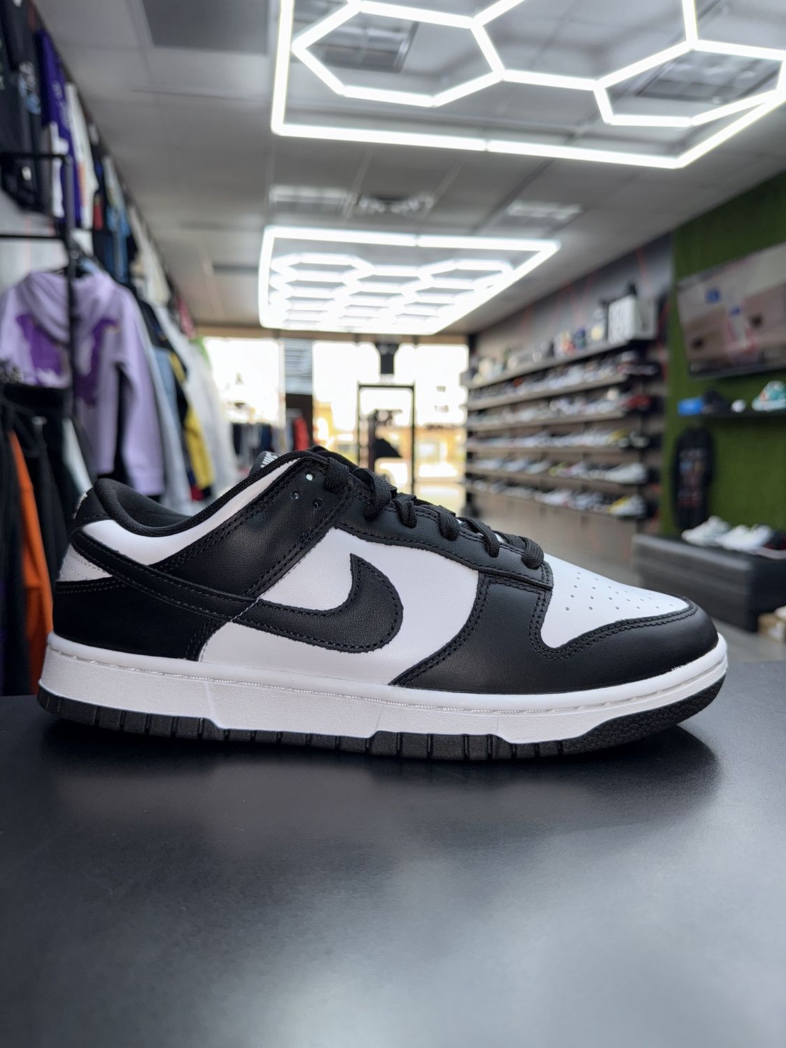 NIKE DUNK “PANDA”  (SZ 9.5)  NEW/OG ALL