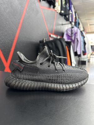 YZY 350 V2 “BLACK NR”  (SZ 2)  USED/REP BOX