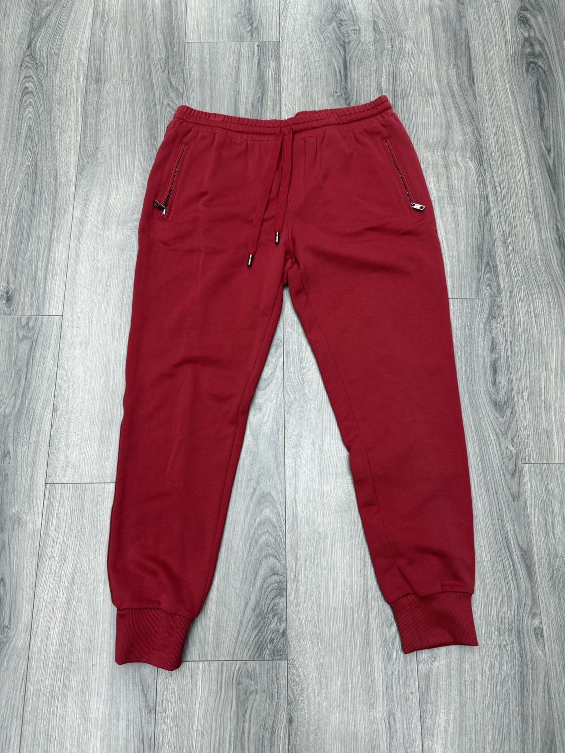 DOLCE &amp; GABANNA SWEATS  &quot;RED&quot;  XL