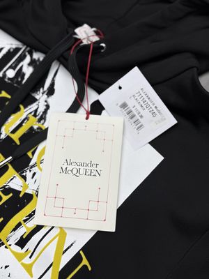 ALEXANDER McQUEEN HOODIE "BLK"  (L)  NEW