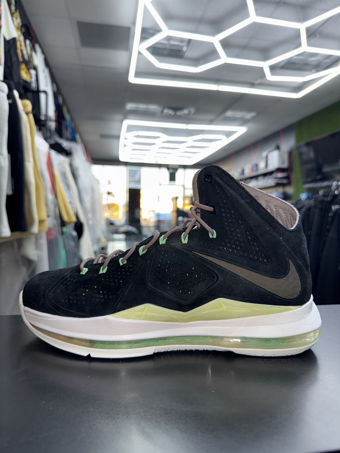 NIKE LEBRON X EXT “BLK SUEDE”  (SZ 9.5)  NEW/OG ALL