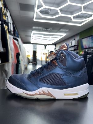 J5 “BRONZE TONGUE”  (SZ 8)  USED/NO BOX