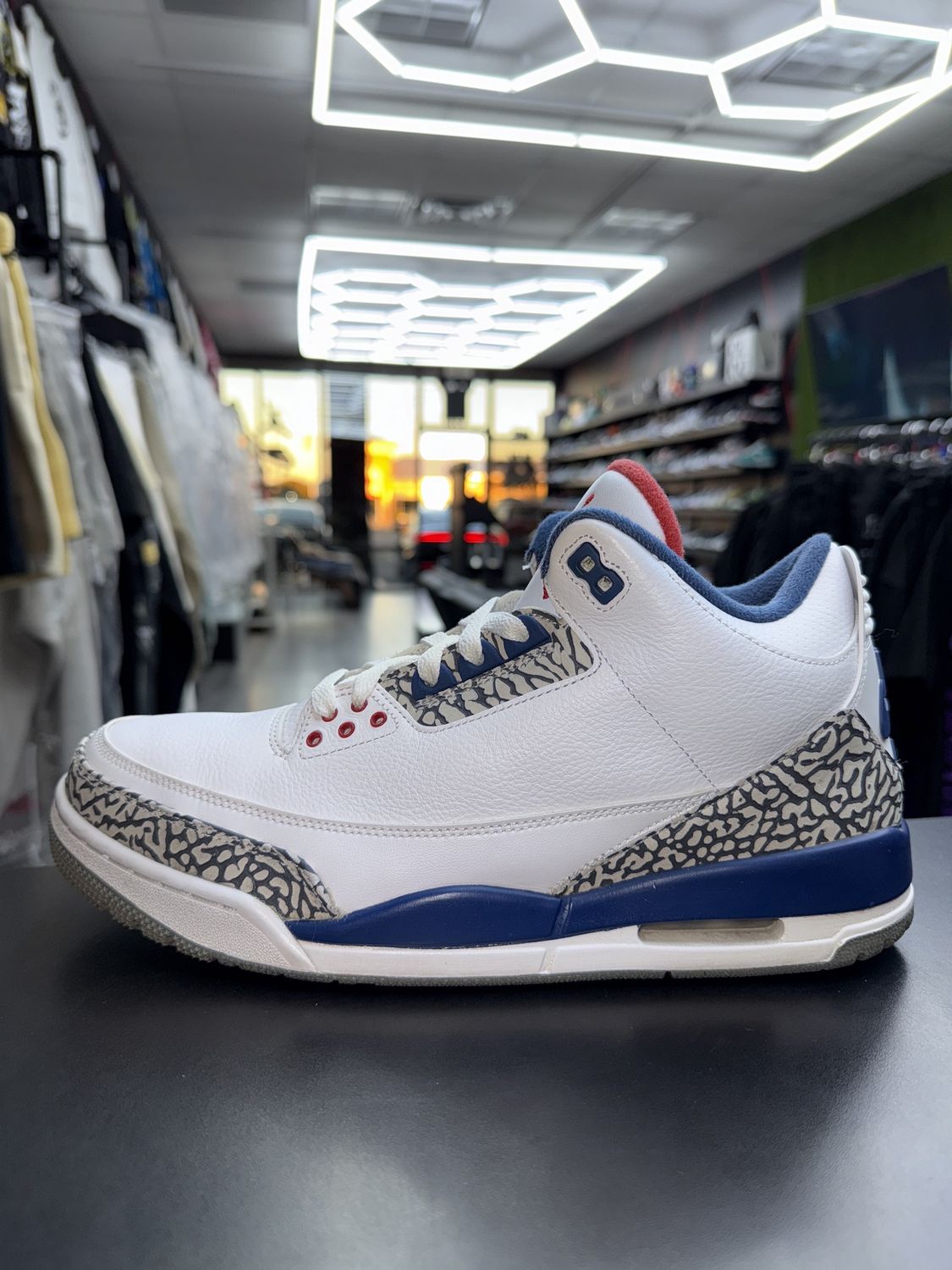 J3 “TRUE BLUE”  (SZ 11.5)  USED/OG BOX