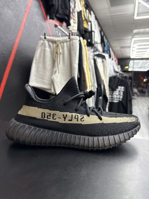 YZY 350 V2 “CORE BLK/GRN”  (SZ 10)  USED/OG ALL
