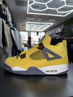 J4 “LIGHTNING”  (SZ 13)  USED/OG BOX