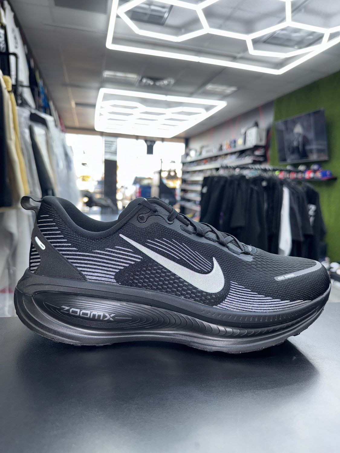 NIKE ZOOMX “1/1”  (SZ 13)  NEW