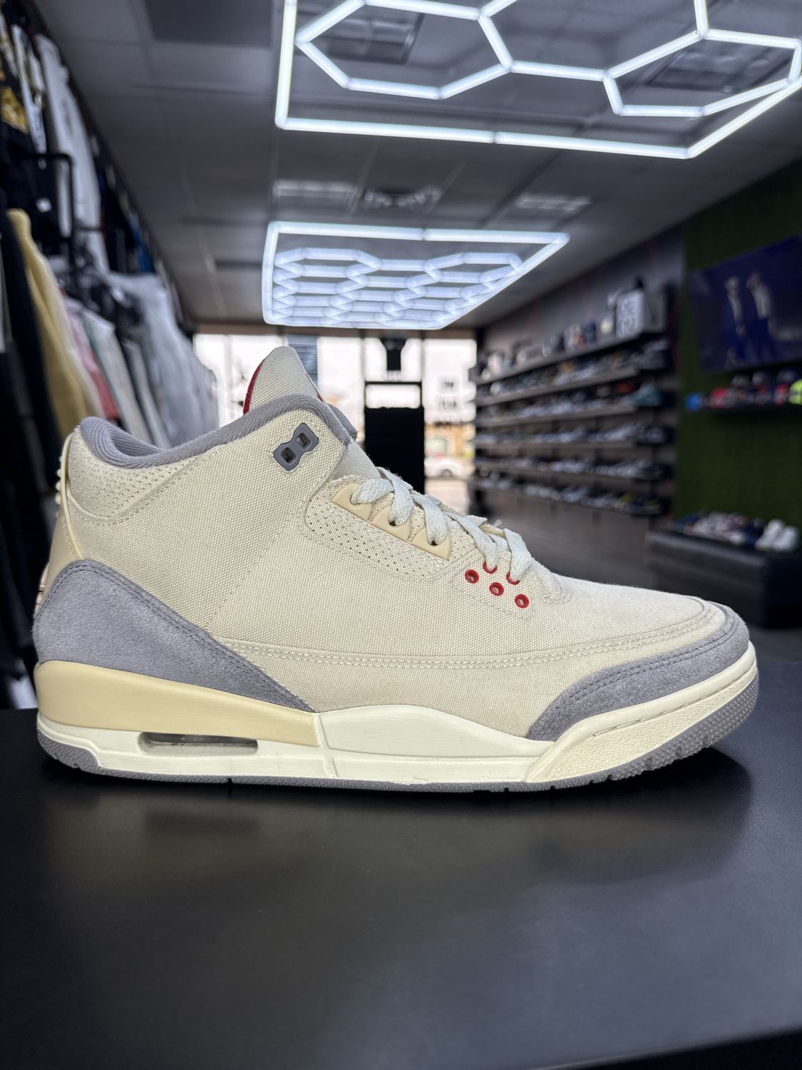 J3 “MUSLIN”  (SZ 11)  USED/OG ALL