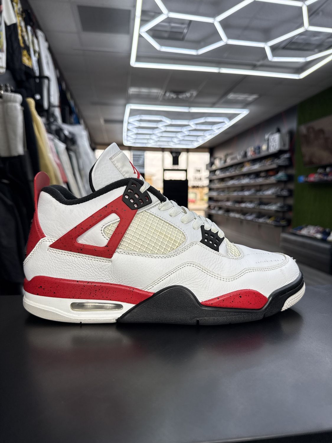 J4 “RED CEMENT”  (SZ 11)  USED/OG BOX