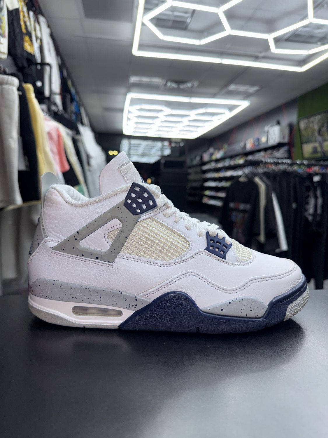 J4 “MIDNIGHT NAVY”  (SZ 9)  USED/OG ALL