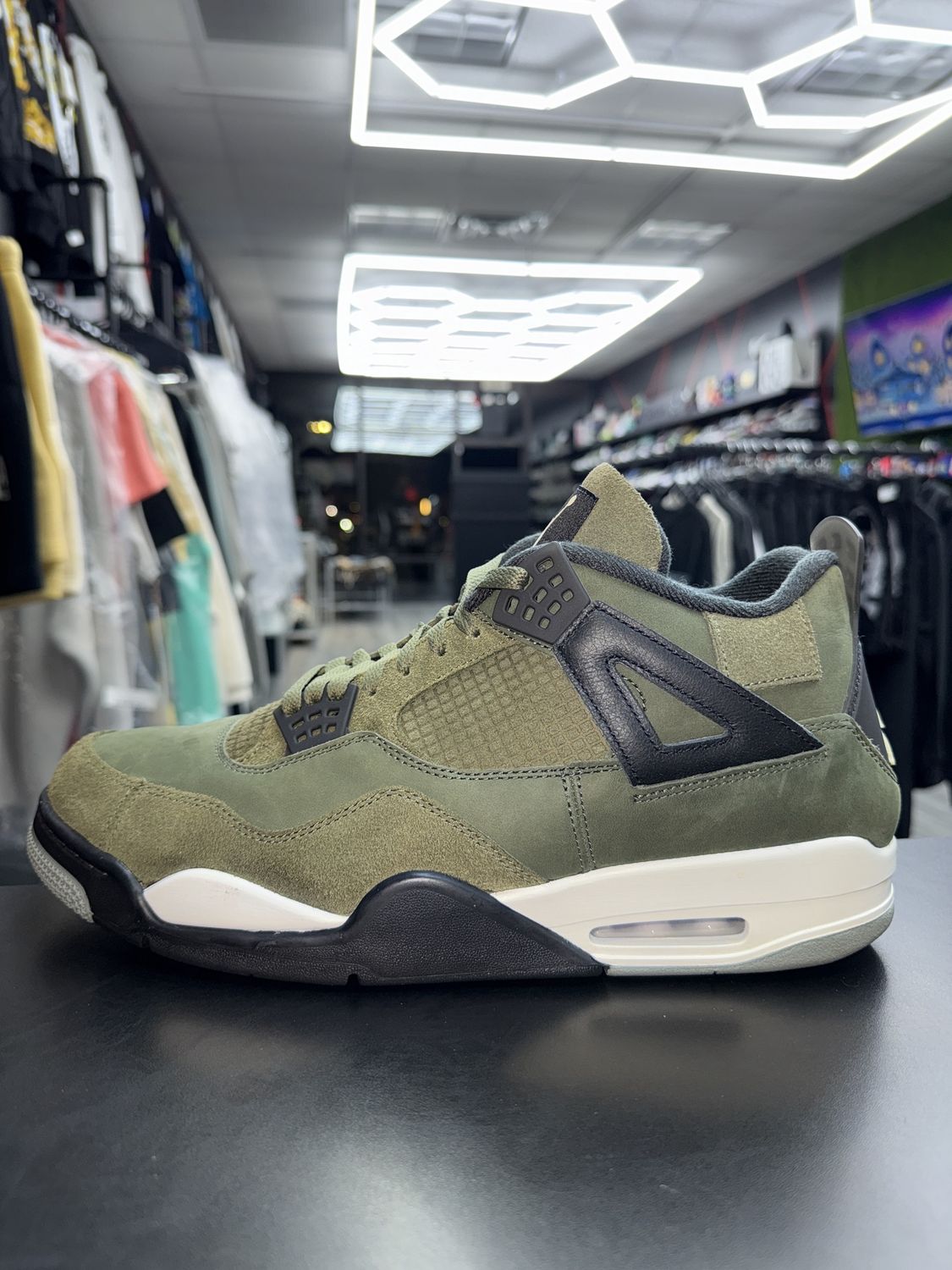 J4 “CRAFT OLIVE”  (SZ 14)  USED/OG BOX