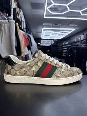 GUCCI ACE “BEIGE”  (SZ 10.5)  USED/OG BOX