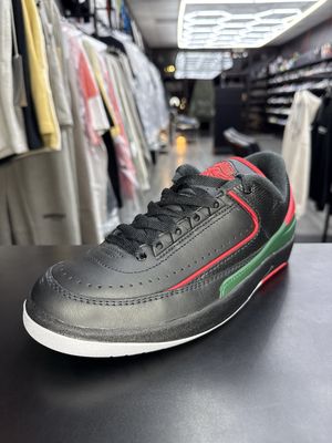 J2 LOW “CHRISTMAS”  (SZ 7Y)  USED/NO BOX