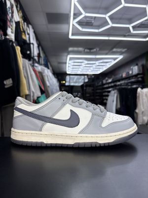 NIKE DUNK “PLATINUM LIGHT CARBON”  (SZ 7Y)  USED/NO BOX