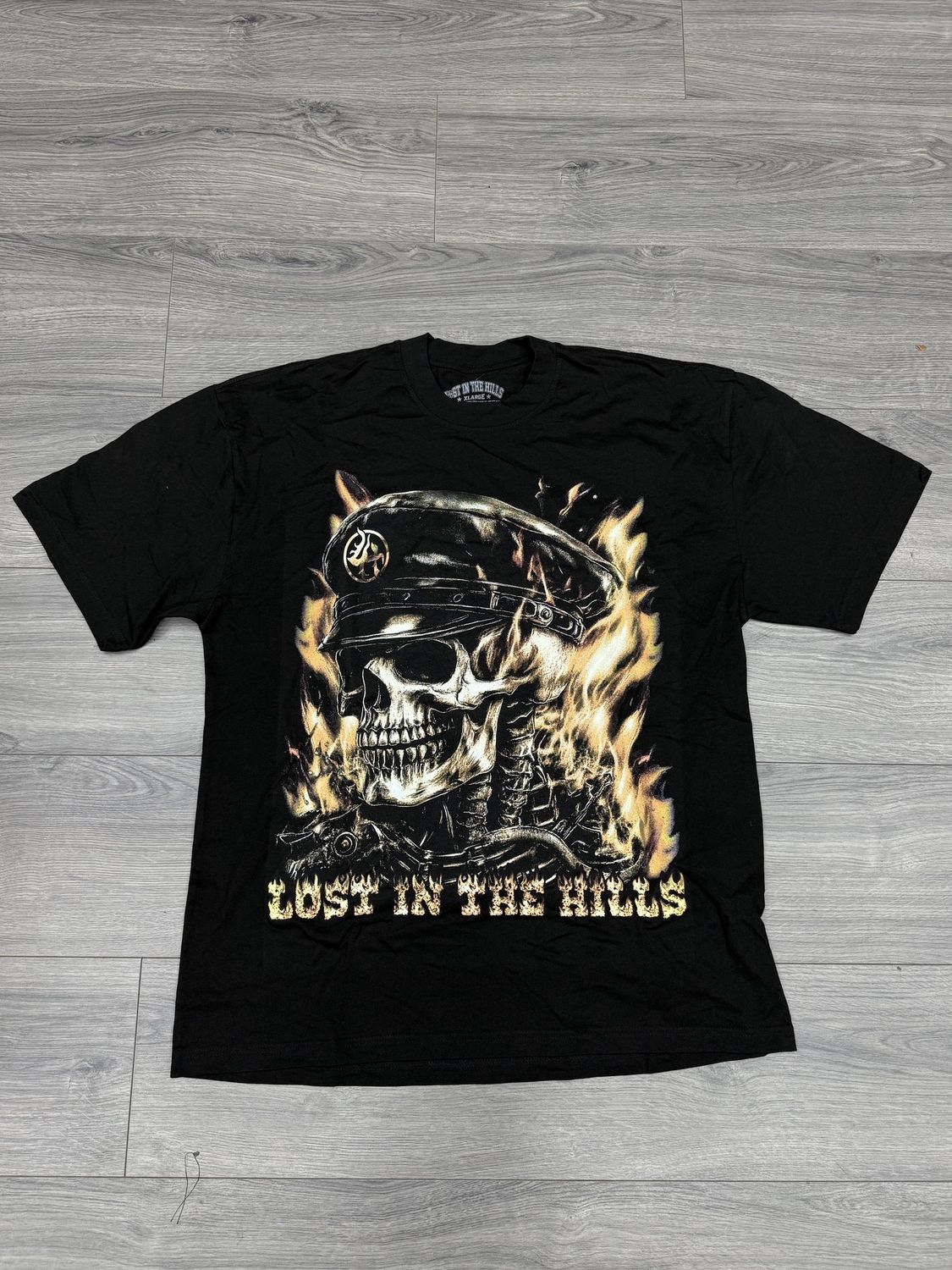 LOST HILLS TEE “FLAME”  (MEDIUM)  NEW