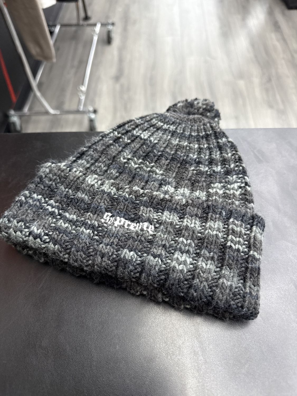 SUPREME WOOL BEENIE “GREY”  (PRE-OWNED)