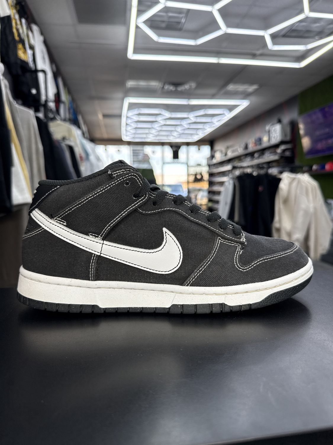 NIKE DUNK MID “OFF NOIR”  (SZ 9)  USED/OG ALL