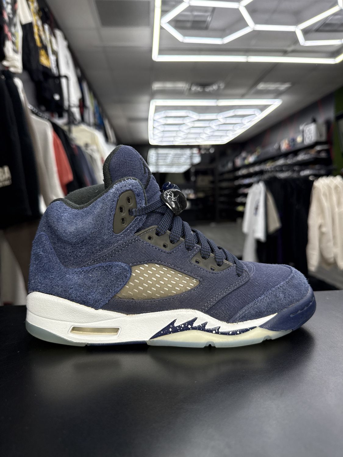 J5 “GEORGETOWN”  (SZ 4.5Y / 6W)  USED/OG ALL