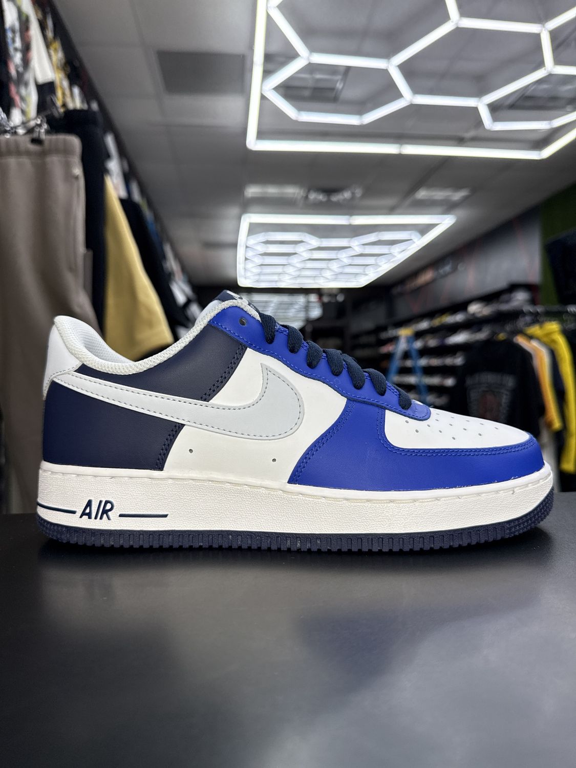NIKE AF1 “ROYAL BLUE” (SZ 8.5)  USED/OG ALL
