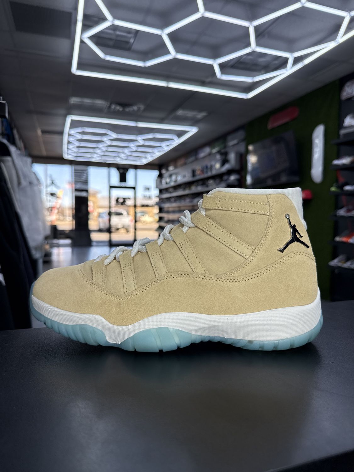 J11 “H-TOWN”  (SZ 9.5)  USED/OG ALL