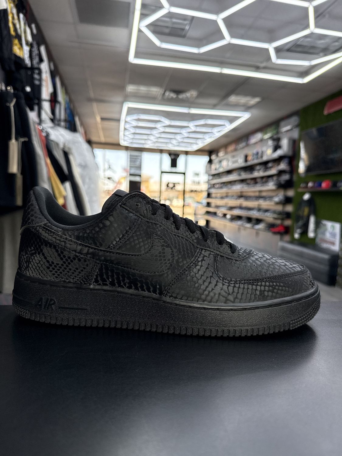 NIKE AF1 x KIBE BRYANT  “BLACK FORVER”  (SZ 11)  USED/OG ALL