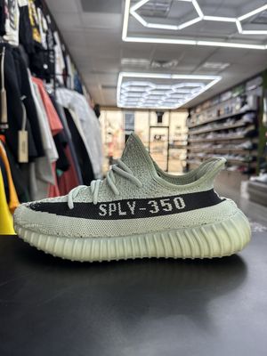 YZY 350 V2 “SALT”  (SZ 7M / 8.5W)  USED/OG BOX