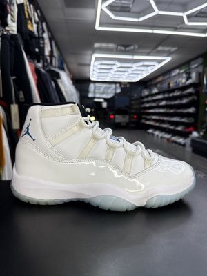 J11 “LEGEND BLUE”  (SZ 8.5)  USED/NO BOX