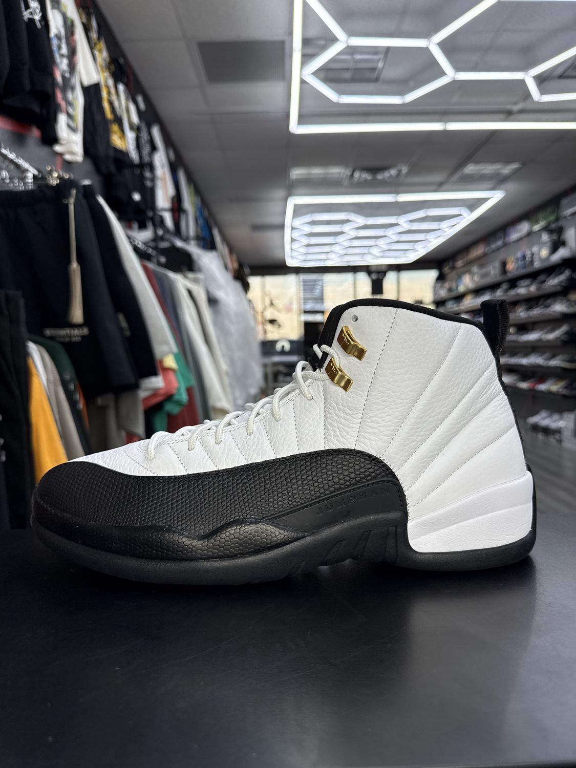 J12 “TAXI”  (SZ 13)  WORN 1x / OG ALL